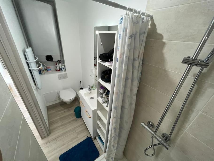 Le Carrousel - Apt Vue Mer - Plage A 10 M - Clim - Wifi Canet-en-Roussillon Exterior foto